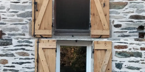 Remplacement d'une fenêtre bois par une fenêtre PVC