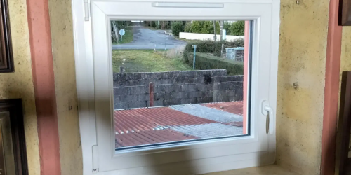 Remplacement d'une fenêtre bois par une en PVC