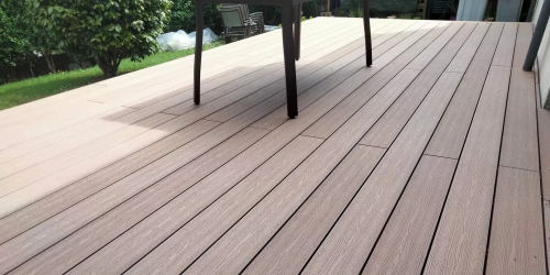 Pose d'une terrasse